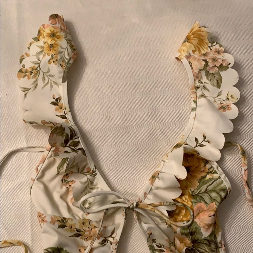 Zimmermann Amelie Floral Scalloped Frill Ruffle - Picture 9 of 14